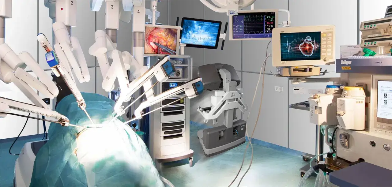 robot da Vinci operacja laparoskopia
