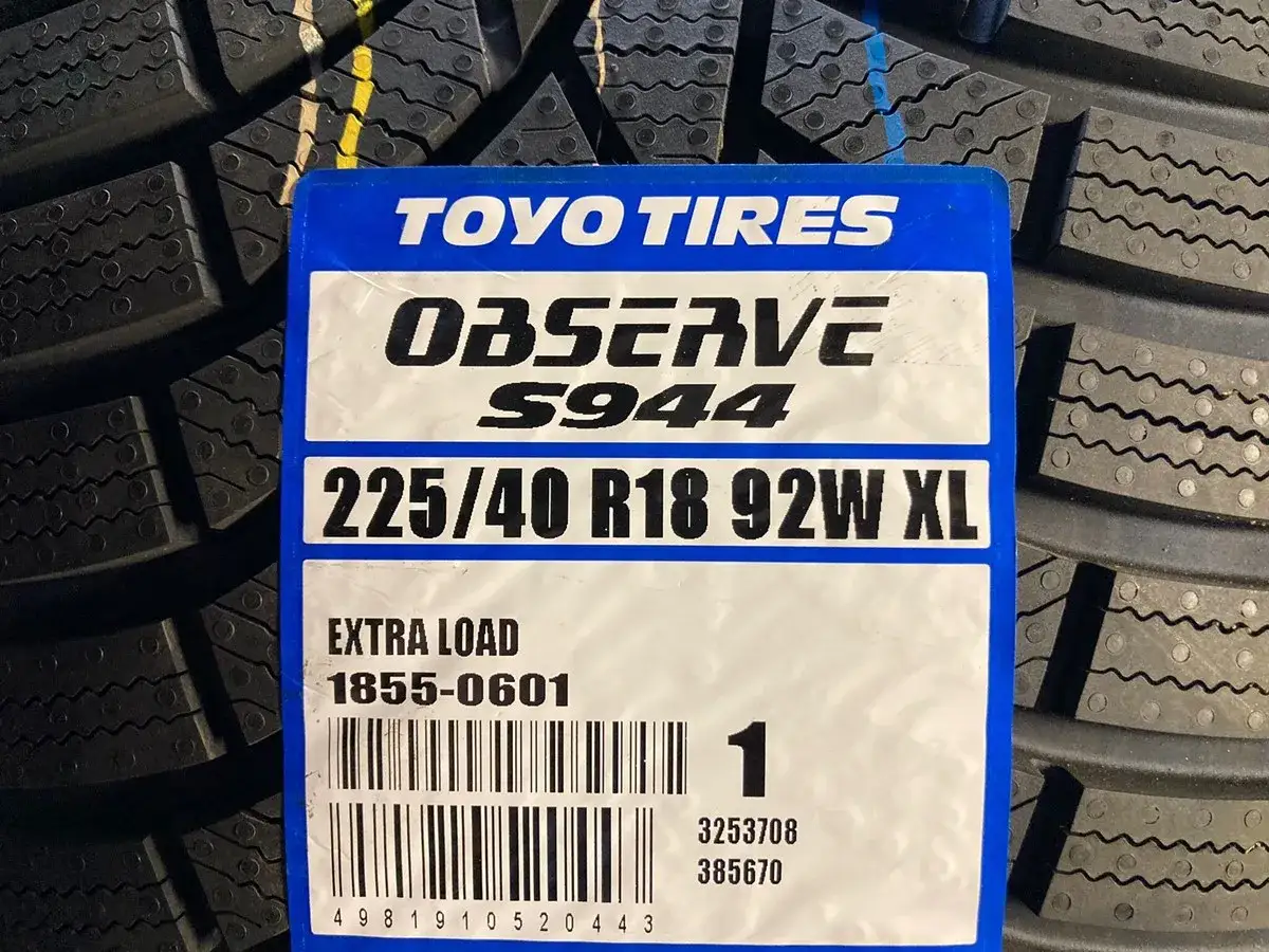 Opona Toyo Observe S944 225/40 R18 92W XL, opona wzmacniana z etykietą 