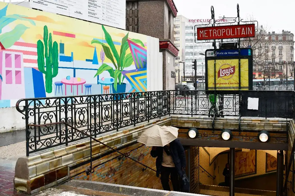 Pour savoir comment aller au Salon de l'Agriculture, prenez le métro à la station Porte de Versailles. Un escalier mène aux quais.