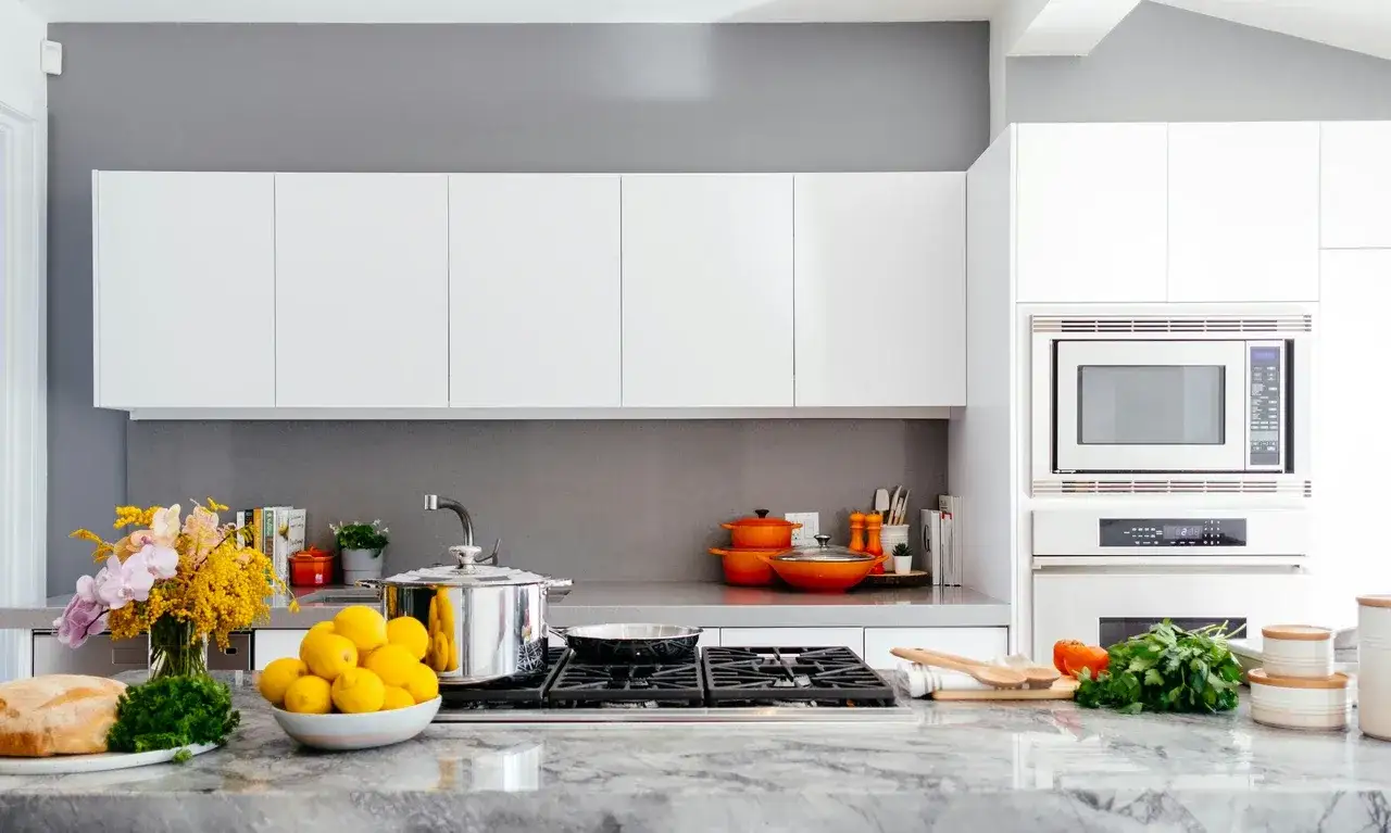 Organizzazione cucina per cucinare velocemente