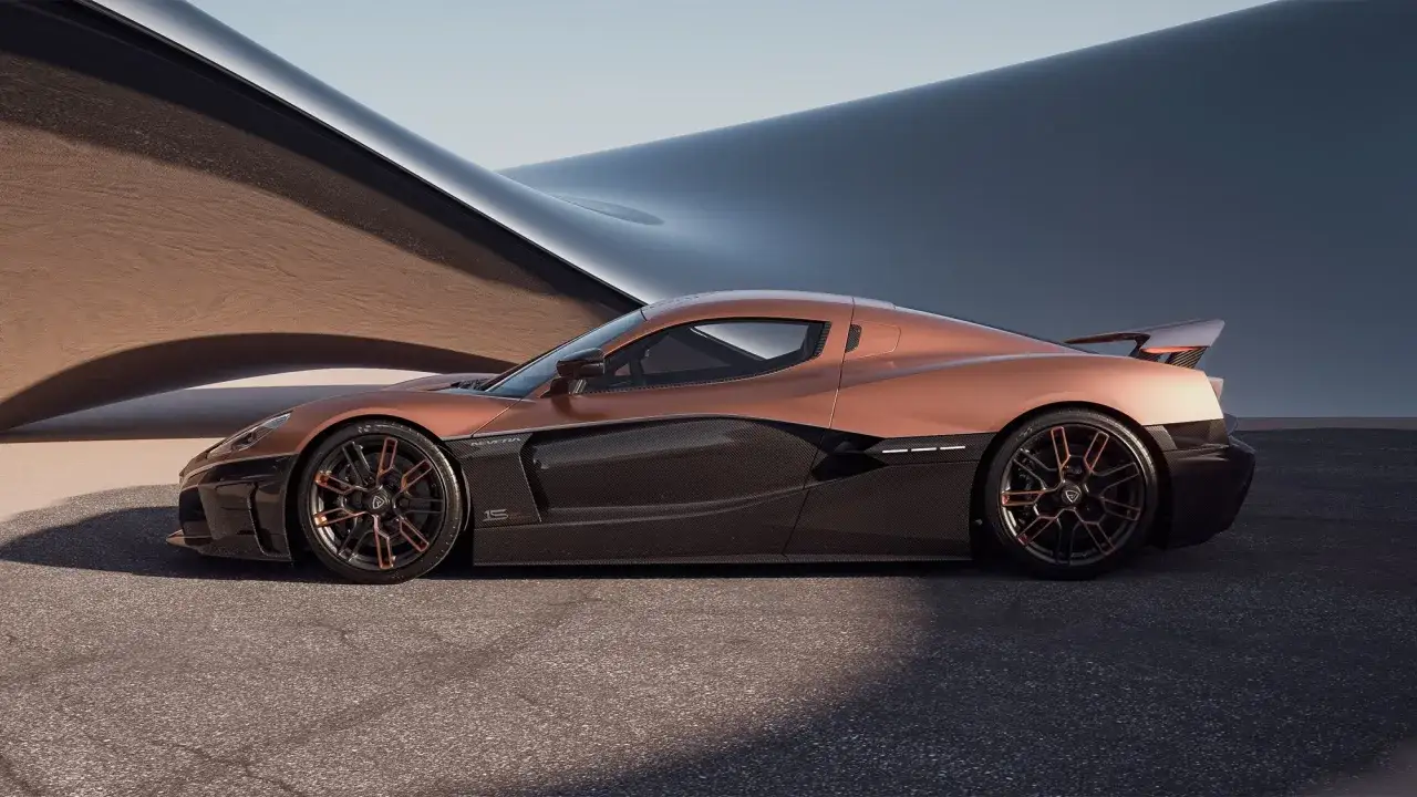 Rimac Nevera, un hiperdeportivo el&eacute;ctrico color cobre y negro, listo para su asombroso 0-100.
