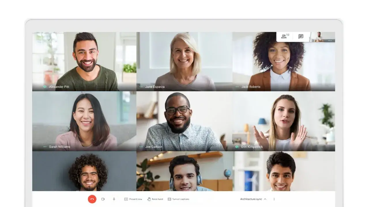 Uczestnicy wideokonferencji na platformie Google Meet. Widok siatki z dziewięcioma osobami, każda w osobnym oknie.