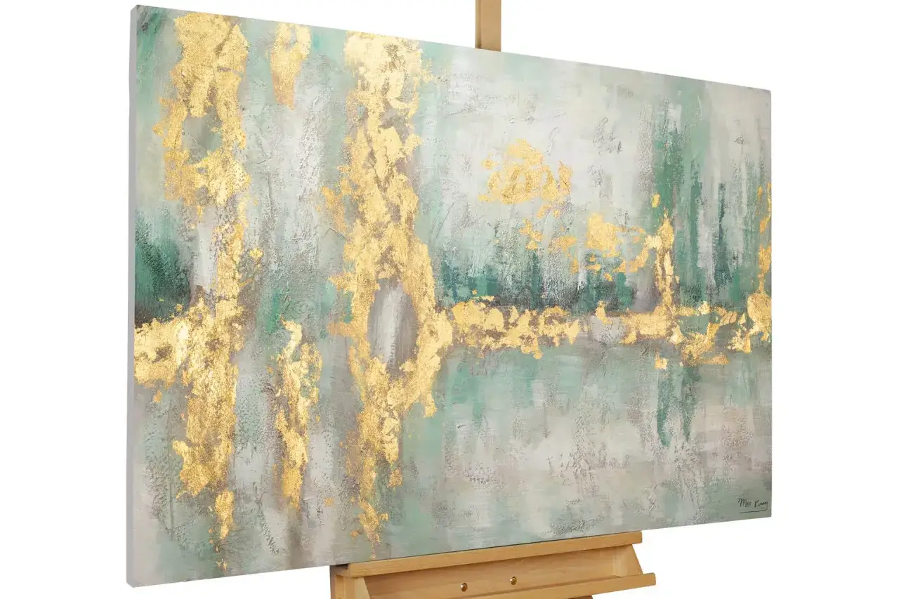Modèle peinture acrylique abstrait aux touches dorées et vertes, évoquant une forêt luxuriante ou un paysage aquatique.