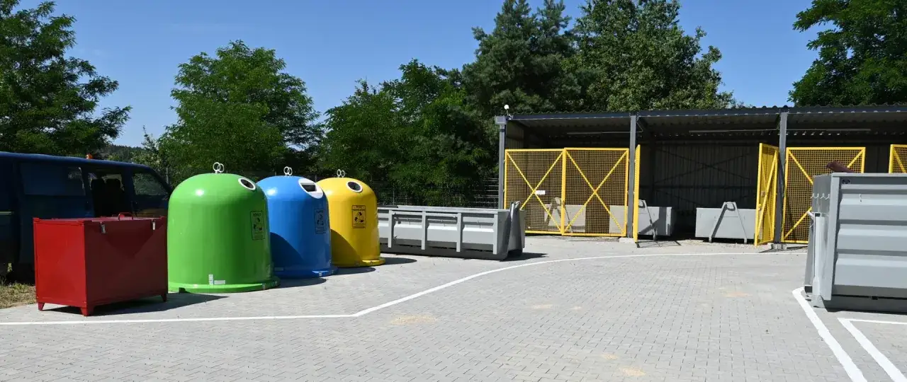 PSZOK kontenery na odpady, punkt selektywnej zbiórki odpadów komunalnych