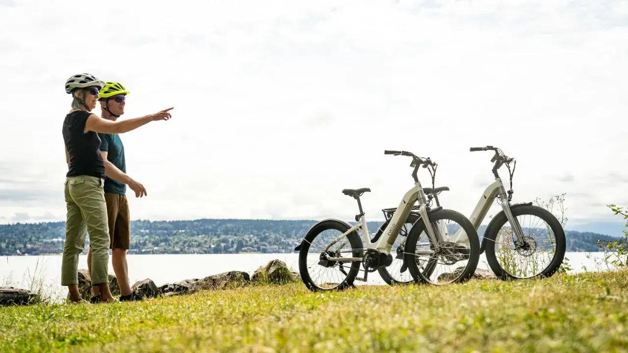 Zdjęcie Jaki rower elektryczny dla seniora? Wybierz bezpieczny i komfortowy model