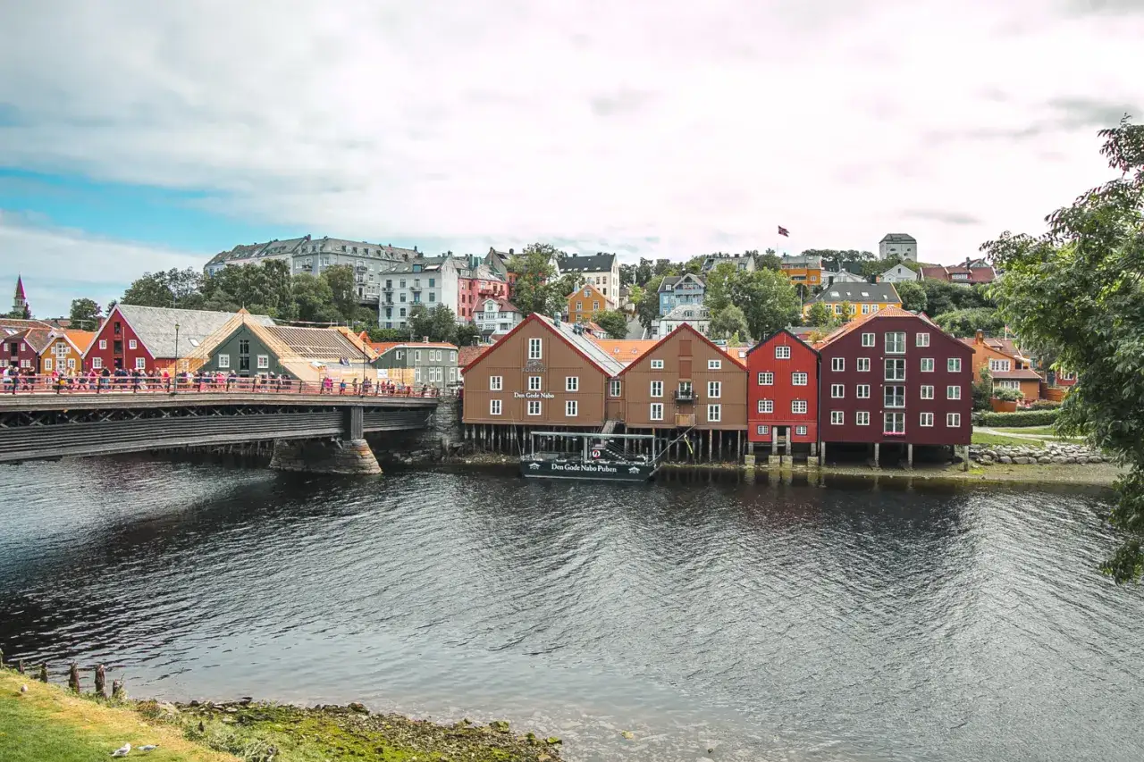 Zdjęcie Trondheim atrakcje, które zaskoczą każdego turystę w Norwegii