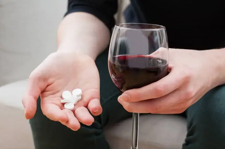 skutki uboczne tabletki po alkohol