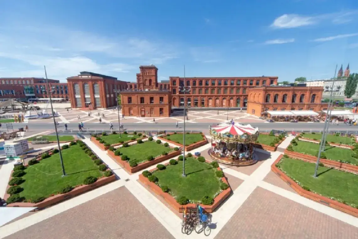 Ulica Piotrkowska Manufaktura Łódź