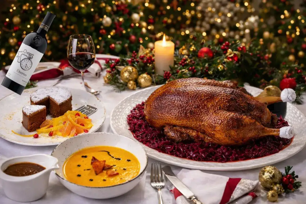 Festliches G&auml;nseessen mit Rotkohl, Kuchen und einem Glas Rotwein. Die perfekte Antwort auf die Frage: welcher Wein zu Gans.