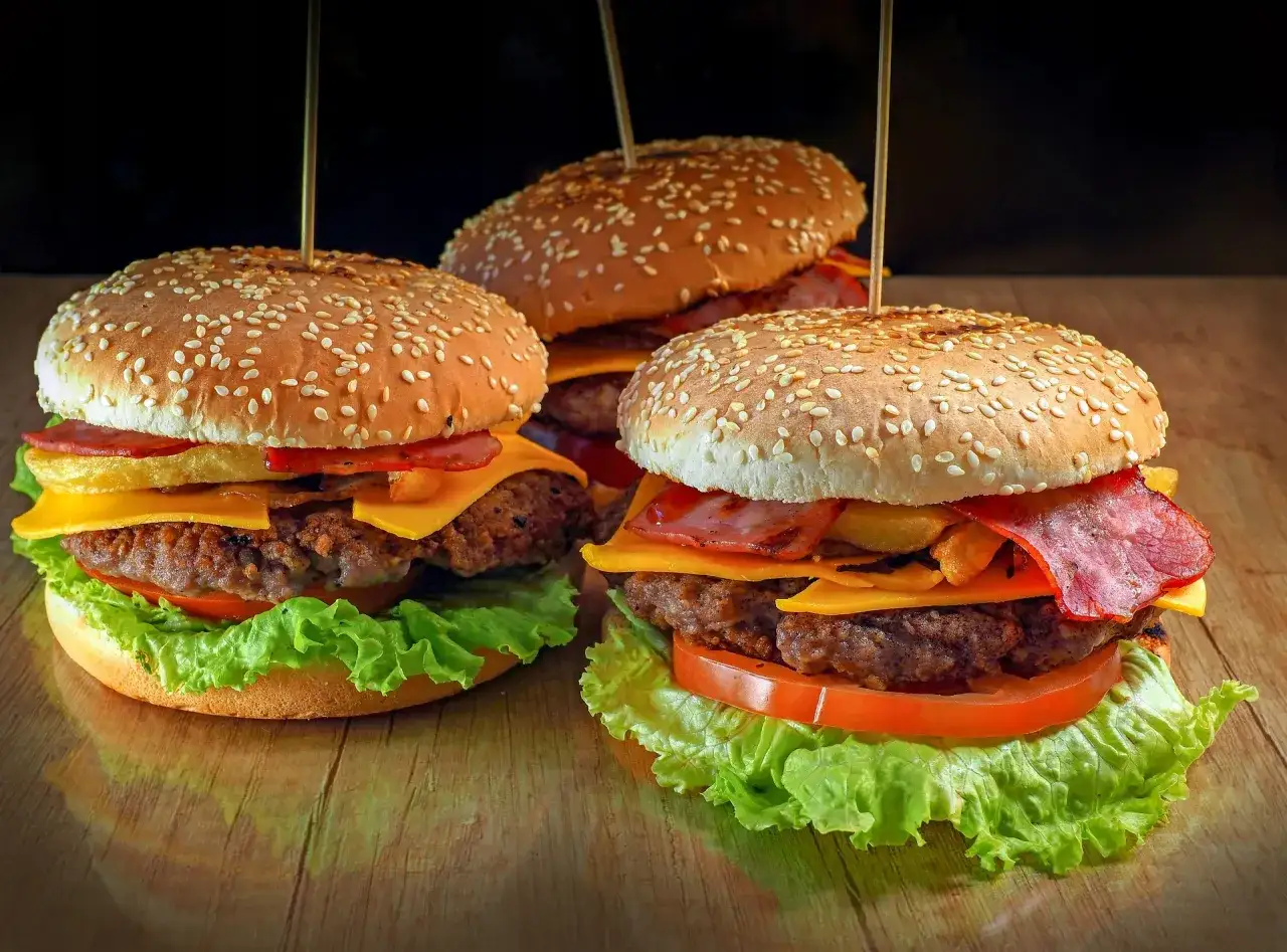 r&oacute;żne mieszanki przypraw do burger&oacute;w