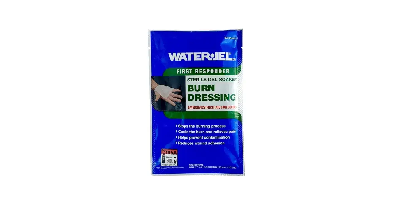 Emballage de pansement stérile WaterJel pour brûlures. Il répond à la question : faut il mettre un pansement sur une brûlure ? Oui, pour refroidir et soulager.