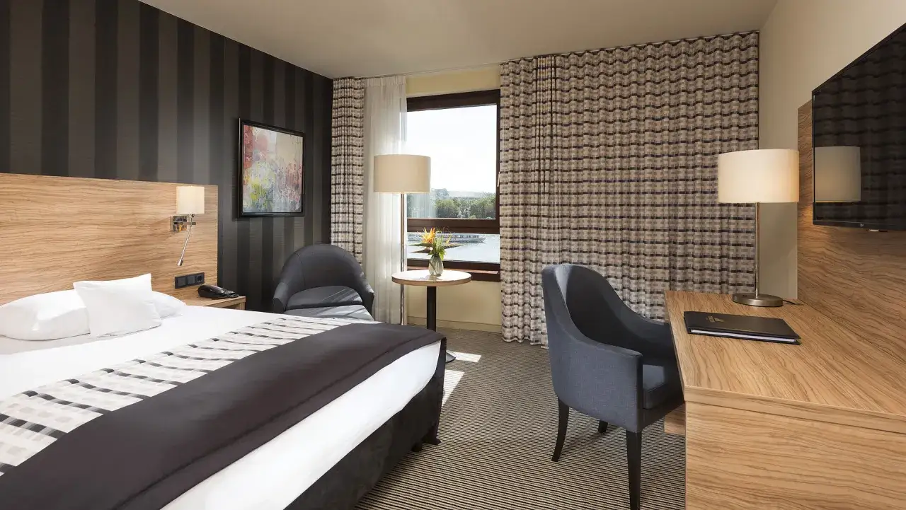 Maritim Hotel Bonn Zimmer Rheinblick