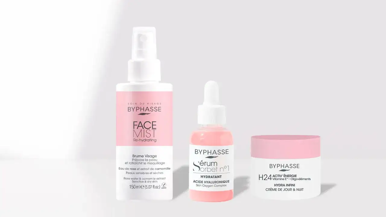 Une brume visage BYPHASSE pour pr&eacute;parer la peau et rafra&icirc;chir le maquillage. Elle sert &agrave; hydrater et apaiser.