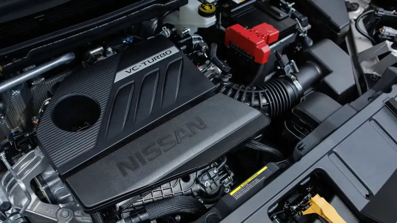 Motorn i en Nissan X-Trail, VC-Turbo. Hoppas det inte &auml;r n&aring;got nissan x-trail problem med den h&auml;r motorn!