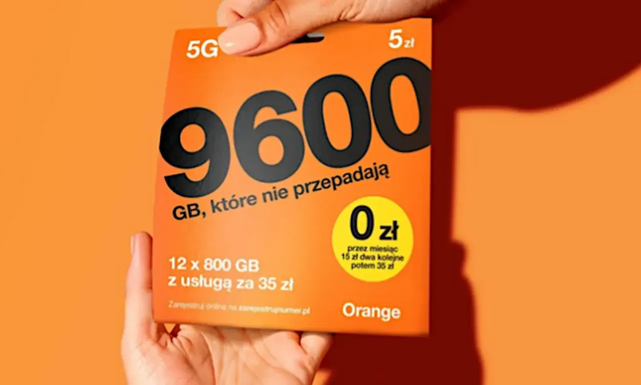 Starter Orange na kartę z 9600 GB. Oferta 5G, 0 zł przez miesiąc, potem 15 zł za kolejne dwa miesiące.