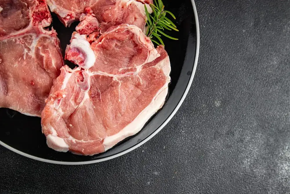 biodrówka wieprzowa surowa lub różne dania