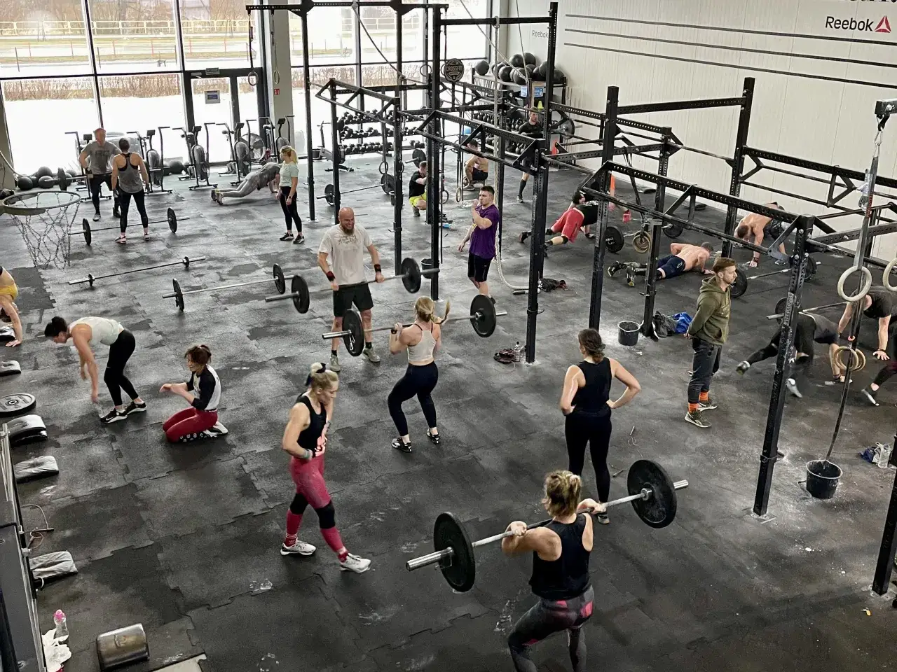 Wnętrze box CrossFit siłownia Białystok