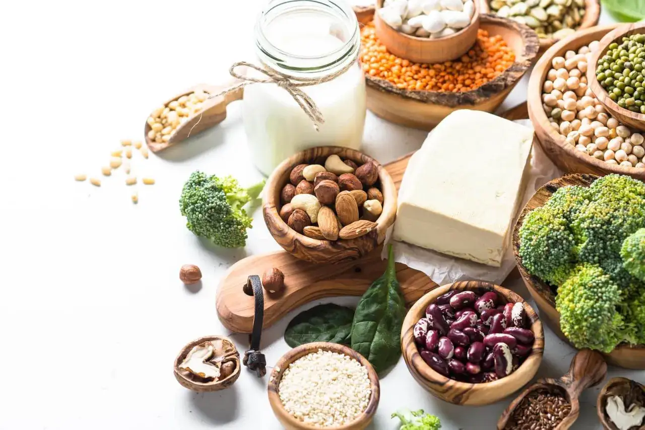 Tofu, orzechy, fasola, soczewica, brokuły i nasiona &ndash; to wszystko zawiera lizynę, niezbędny aminokwas.