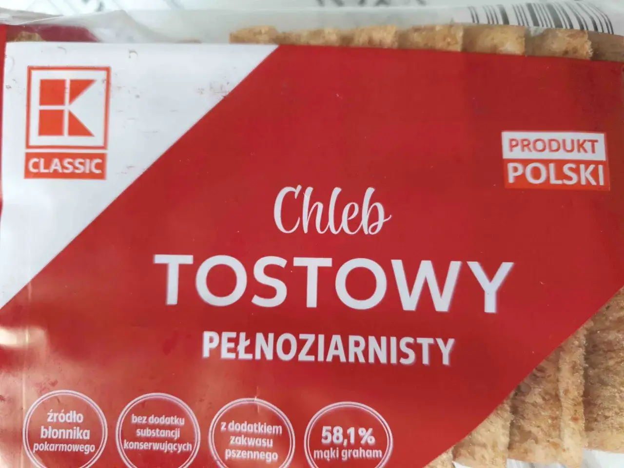 Chleb tostowy pełnoziarnisty. Czy zastanawiasz się, ile kalorii ma kromka chleba tostowego pełnoziarnistego? Ten produkt zawiera 58,1% mąki graham.