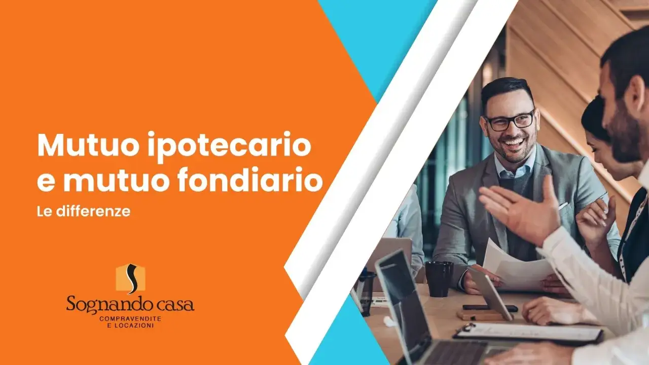 Analisi della differenza tra mutuo ipotecario e mutuo fondiario con un team sorridente.
