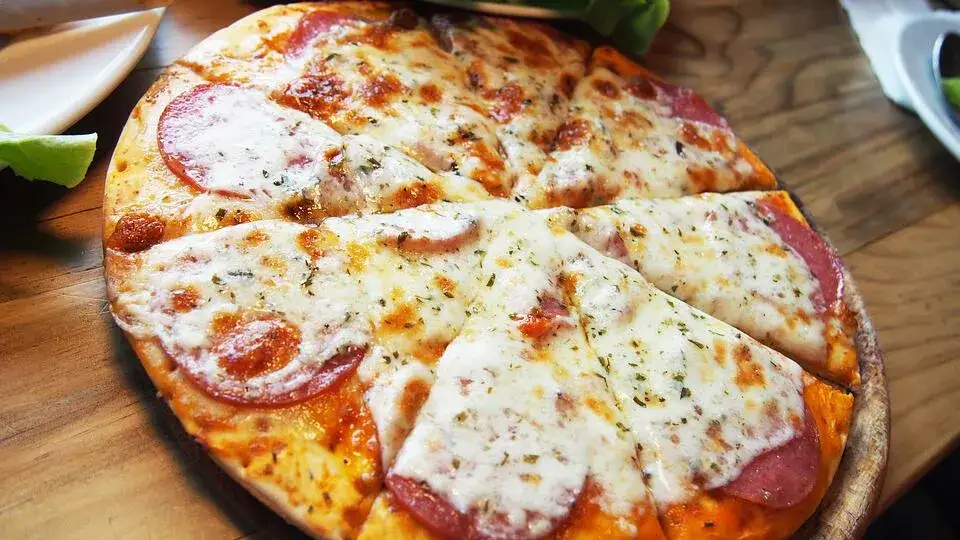 Polskie sery na pizzę Gouda Edam Oscypek