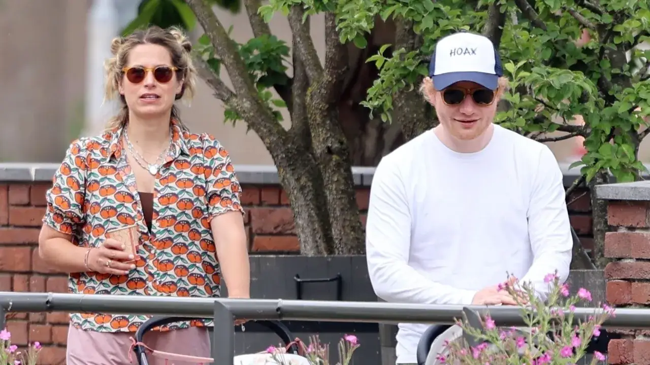 Ed Sheeran z żoną, Cherry Seaborn, na spacerze. Czy Ed Sheeran ma żonę? Tak, a to dowód!
