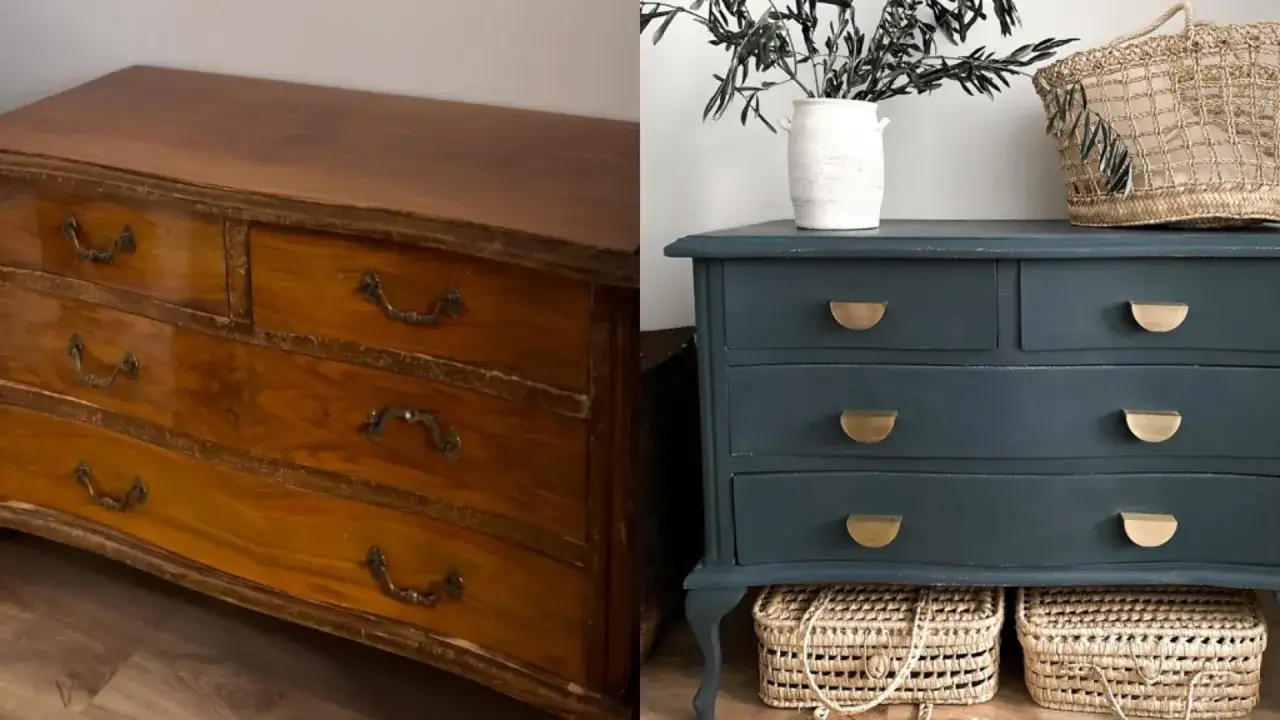 Antes y despu&eacute;s de barnizar muebles antiguos. C&oacute;moda de madera oscura transformada a azul marino con tiradores dorados.