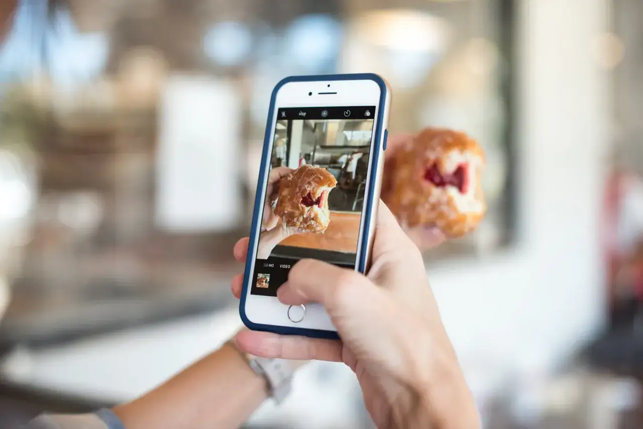 Zdjęcie Najlepszy sposób jak zrobić reels ze zdjęć na Instagramie - poradnik krok po kroku