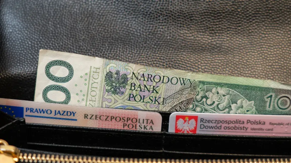 Zdjęcie Szybka pożyczka na dowód w Radomiu – gotówka od ręki bez formalności
