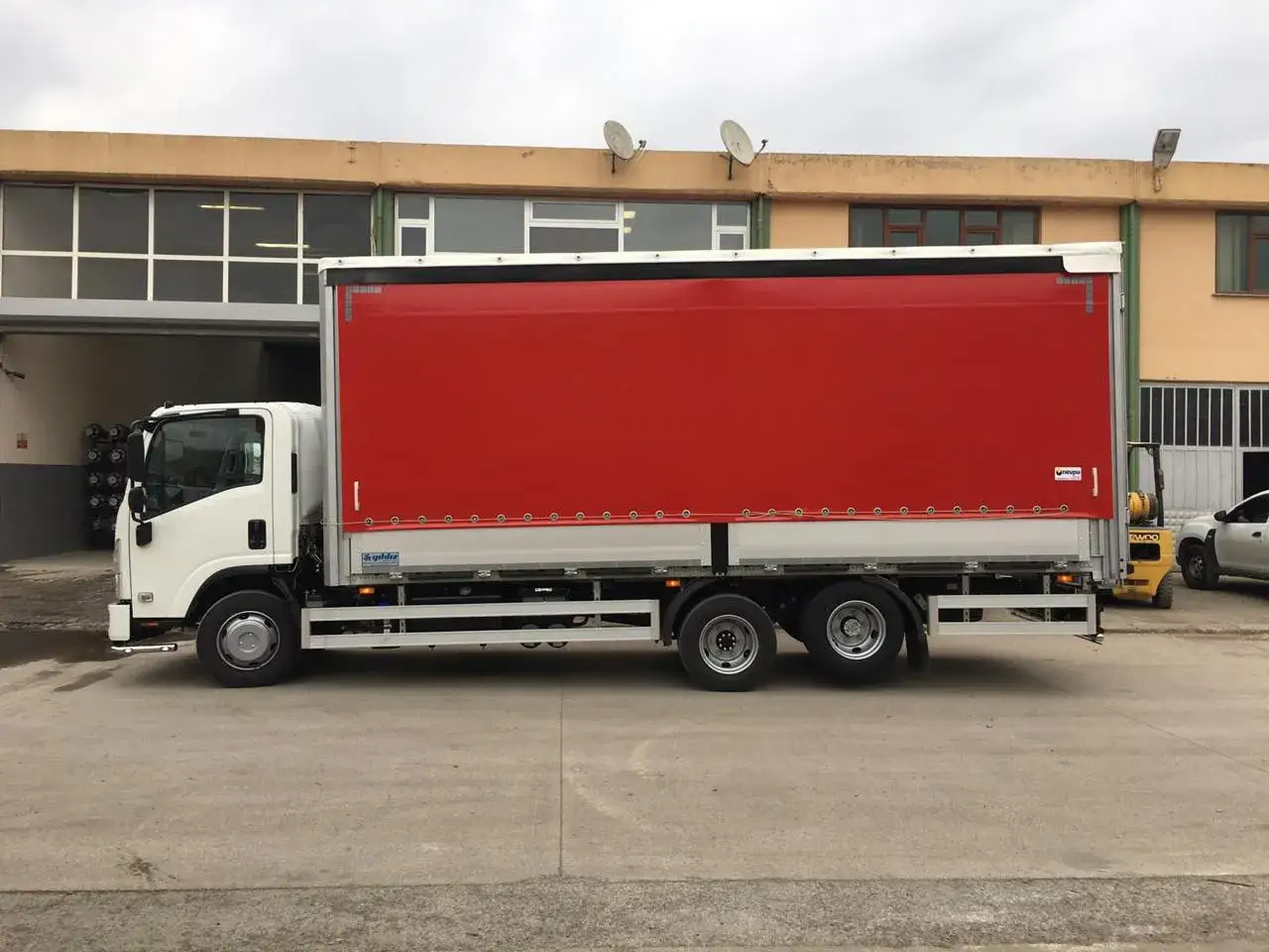 Zdjęcie Najlepsza ciężarówka do 12 ton - porównanie modeli i ich zalety
