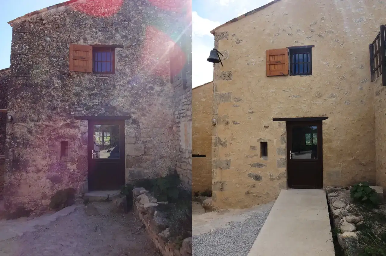 Maison en pierre avec enduit, vue avant/après rénovation. L'enduit pierre vue a transformé la façade.