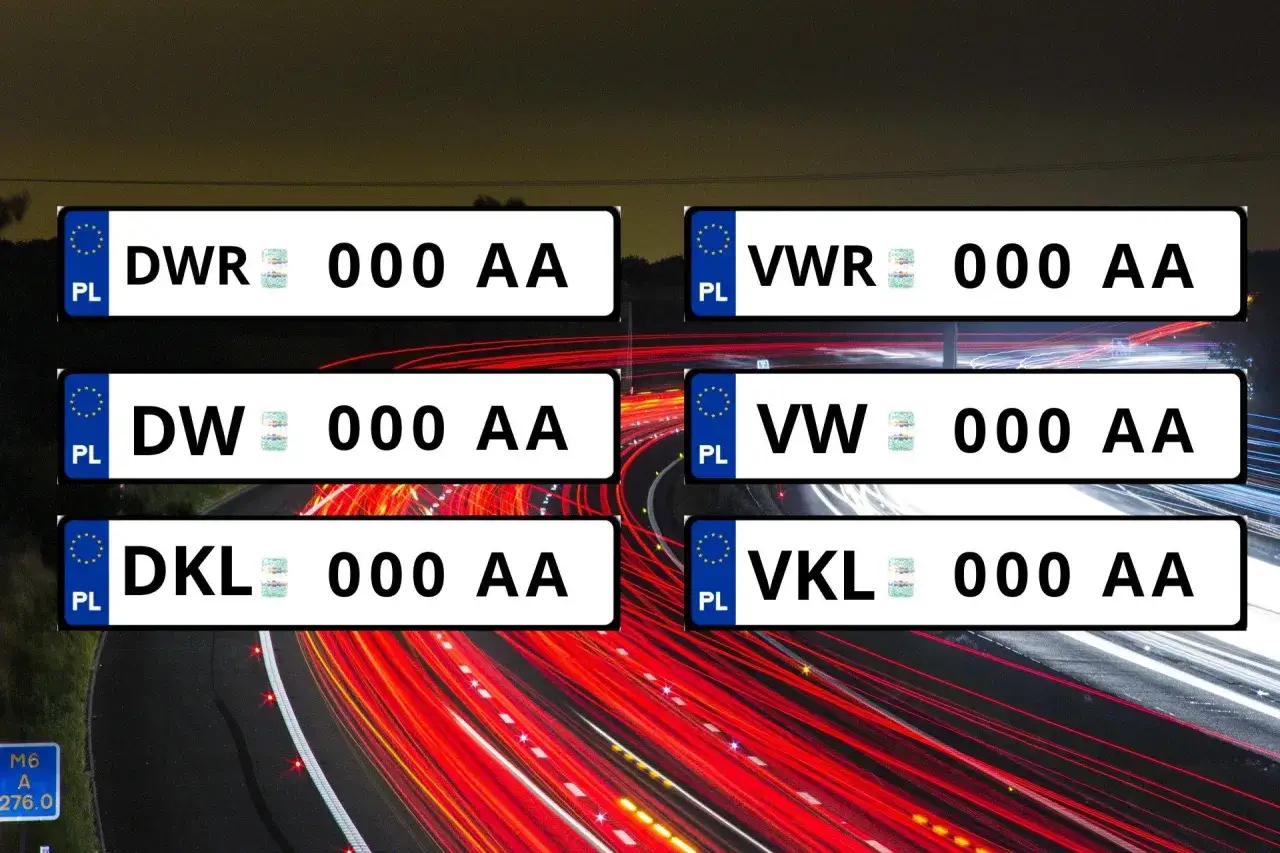 Sześć polskich tablic rejestracyjnych, każda z literami i cyframi, na tle nocnej autostrady z długimi smugami świateł. Przykłady: DWR 000 AA, VWR 000 AA.