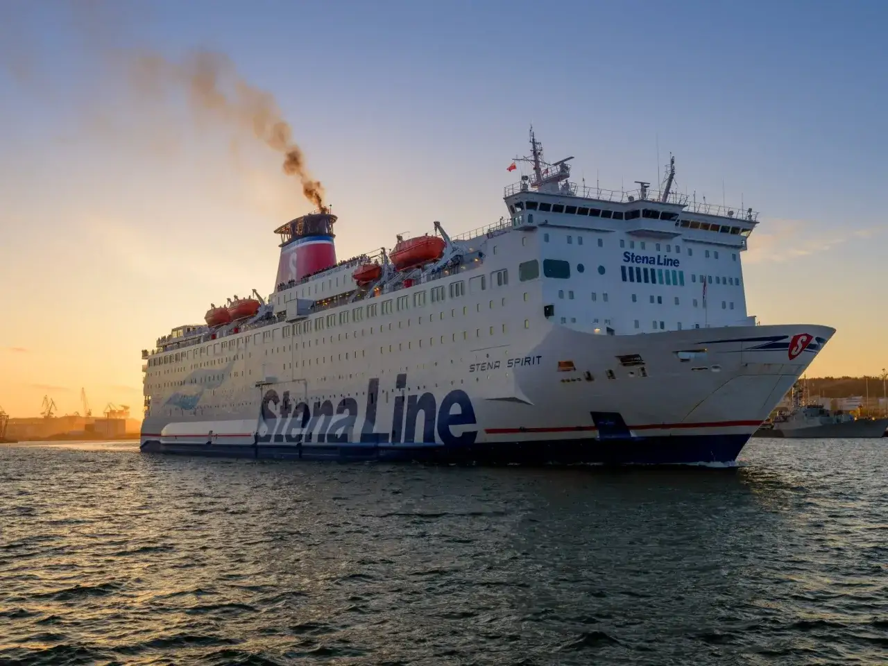 Prom na Bałtyku, Stena Spirit, wypływa w rejs. Czy do Szwecji potrzebny jest paszport? Sprawdź przed podróżą!