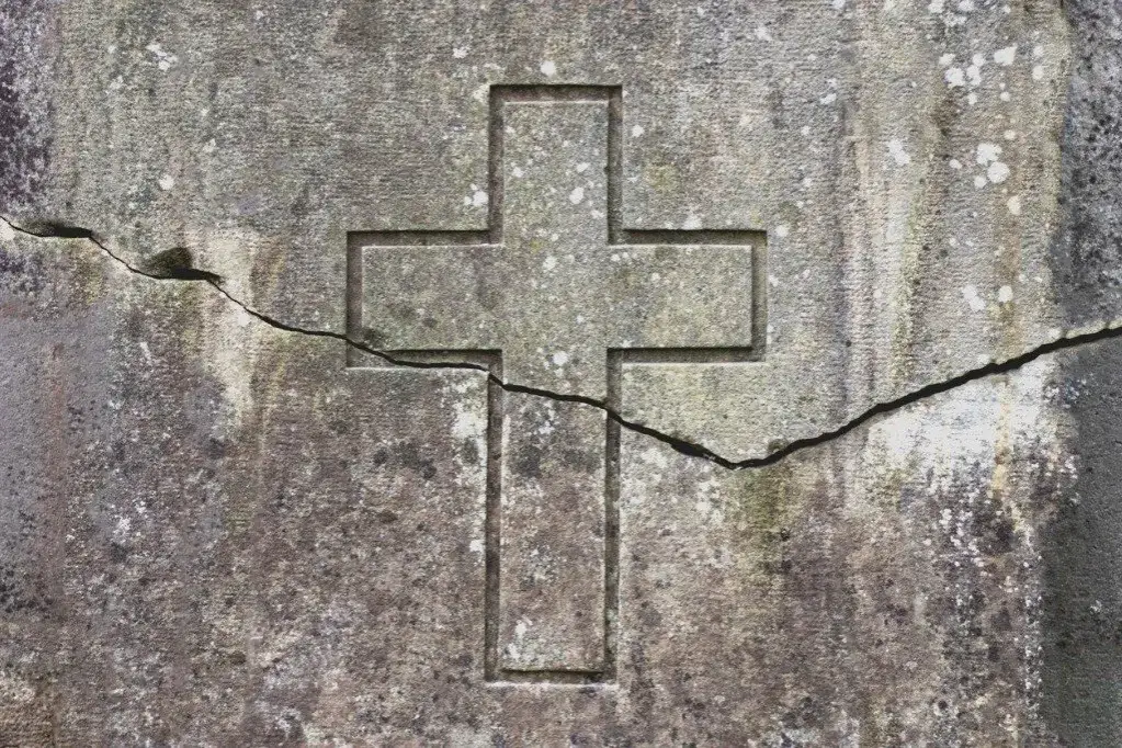 Konsekwencje apostazji w Kościele katolickim, symbol ekskomuniki