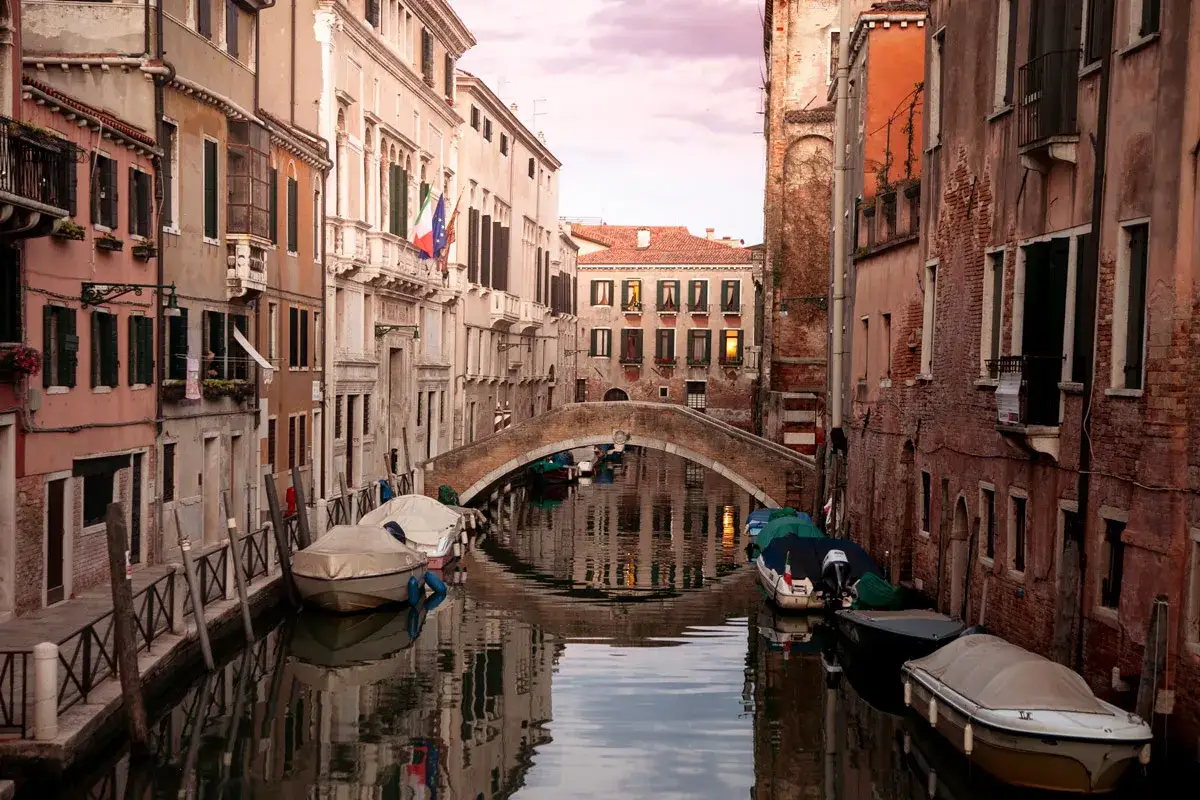 Calli di Cannaregio Venezia autentica