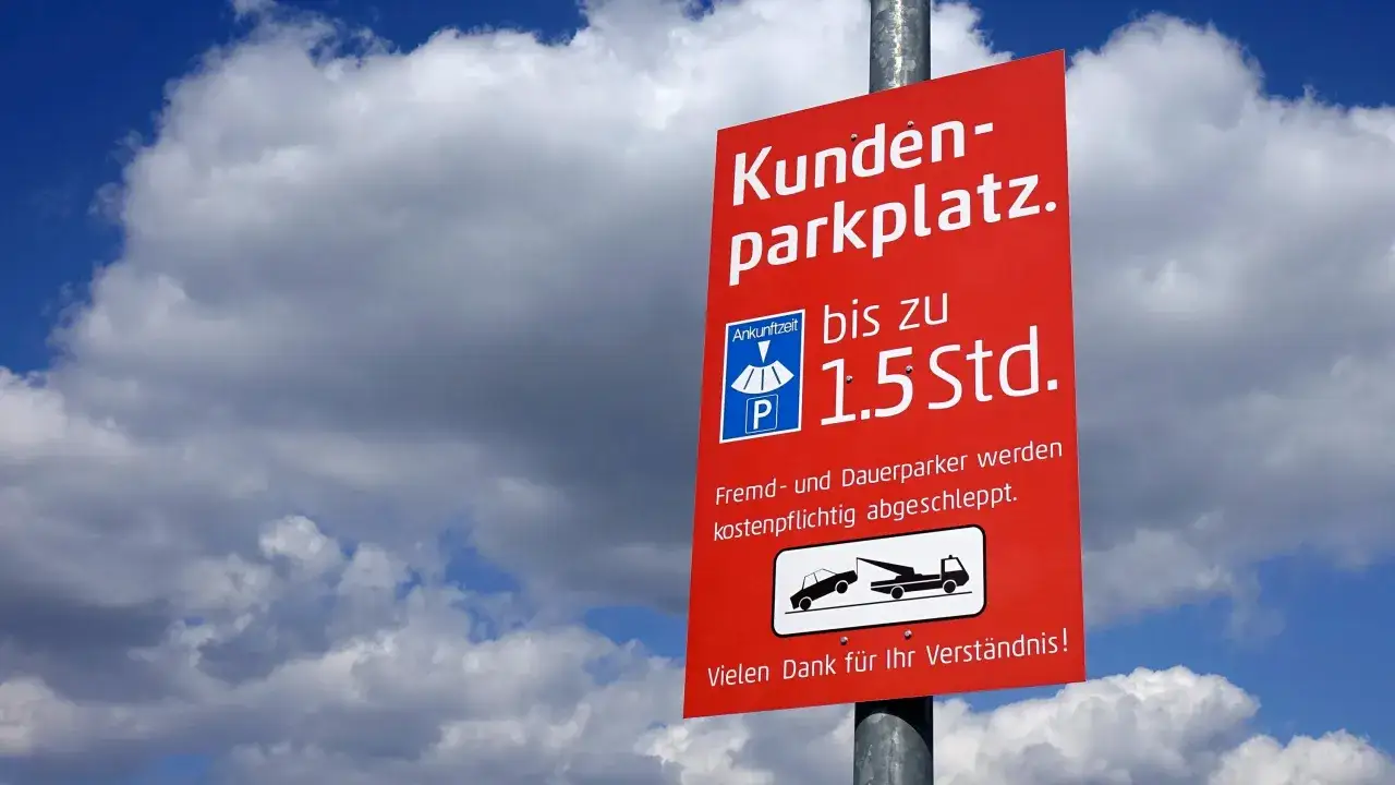 Rotes Schild 