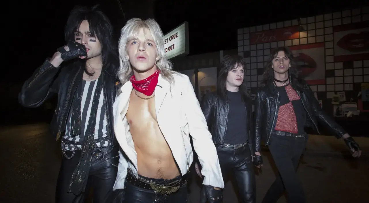 kadr z filmu The Dirt Mötley Crüe