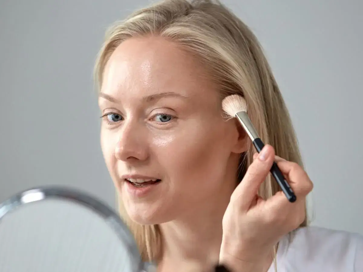 Cashmere Secret Glam baza wygładzająco-rozświetlająca opakowanie