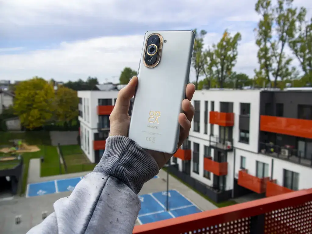 Zdjęcie Huawei Nova 10 recenzja: czy warto kupić ten smartfon bez 5G?