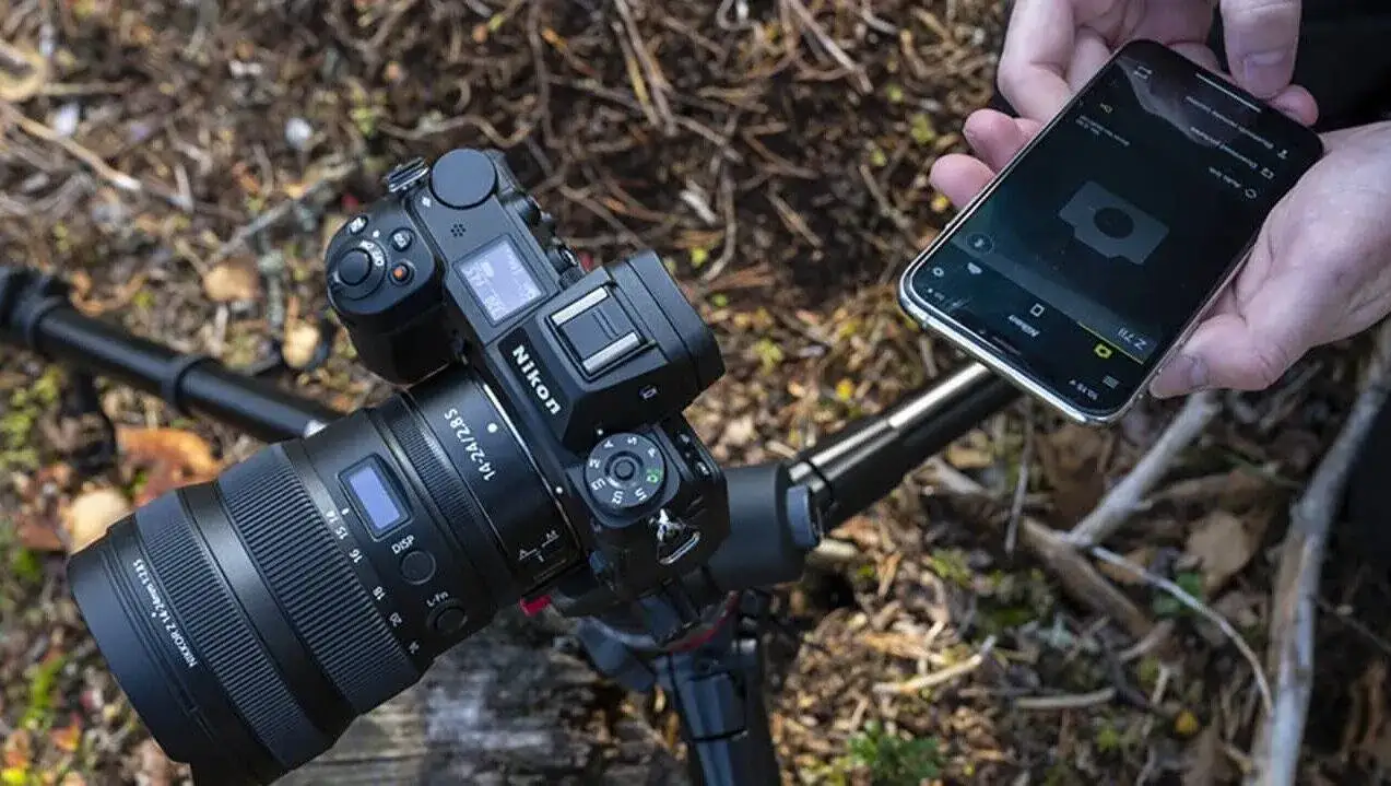 Zdjęcie Jak szybko i bez problemów zgrać zdjęcia z aparatu Nikon na komputer