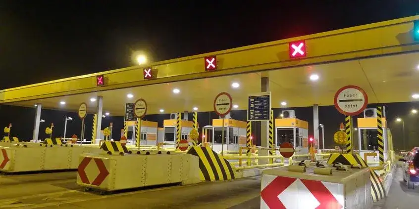Zdjęcie Ile kosztuje autostrada z Łodzi do Poznania? Sprawdź ceny i trasy