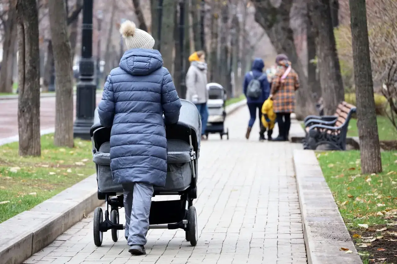 Zdjęcie Jak urząd skarbowy weryfikuje samotne matki - poznaj zasady kontroli