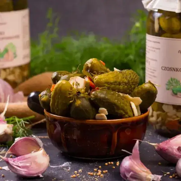 Zdjęcie Jakie przyprawy do kiszenia ogórków, aby uzyskać idealny smak?