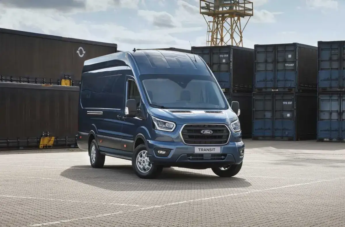 Zdjęcie Ford Transit MK8 - Co warto wiedzieć przed zakupem i użytkowaniem?