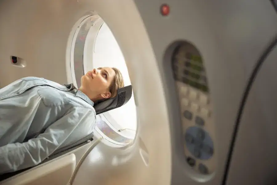 Zdjęcie Czy rezonans magnetyczny wykryje chorobę psychiczną? Odpowiedzi i fakty
