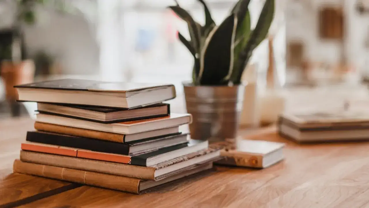 Zdjęcie Bücher die man gelesen haben muss für eine umfassende Bildung