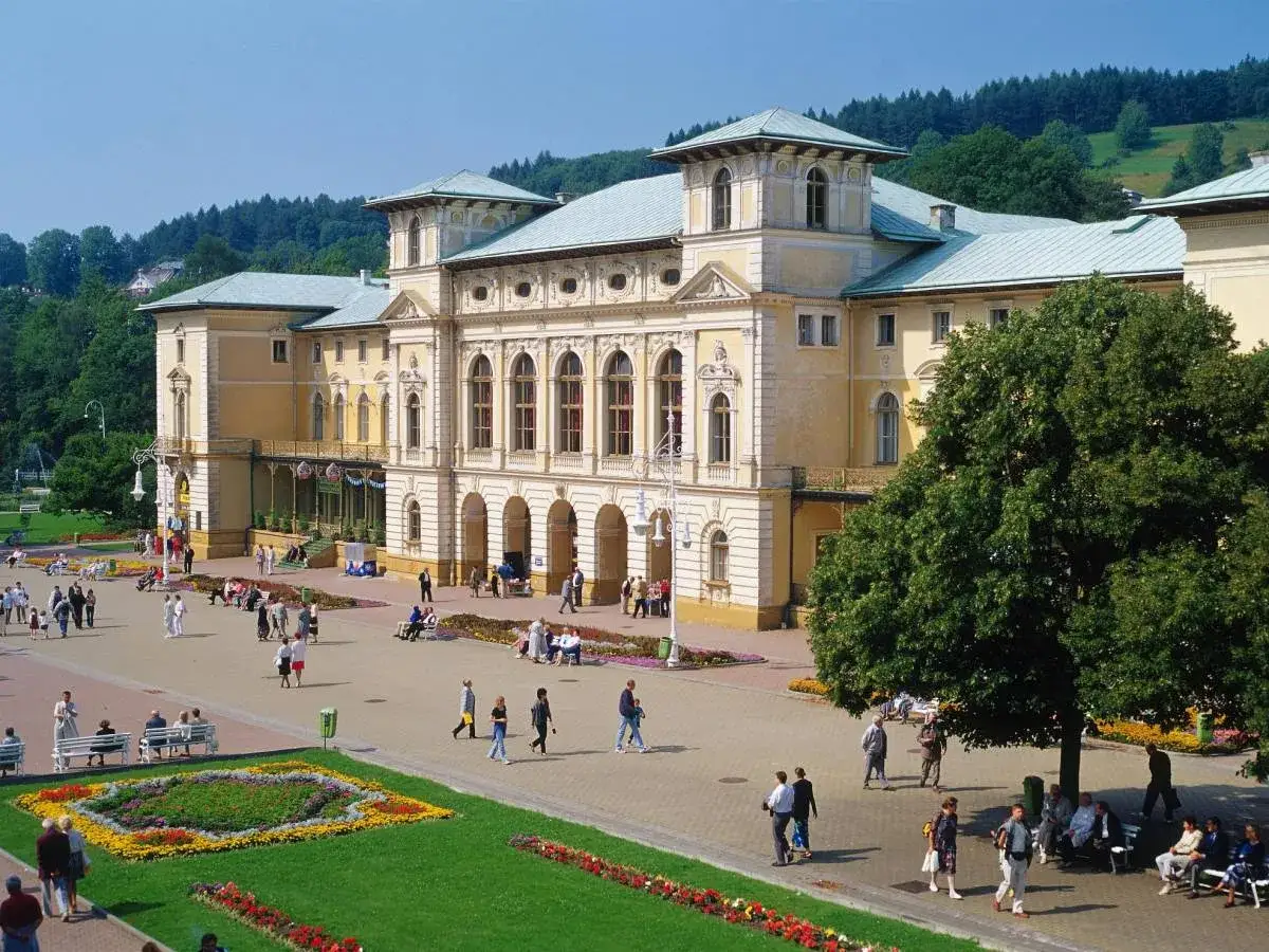 Zdjęcie Gdzie jechać prywatnie do sanatorium? Odkryj najlepsze miejsca w Polsce