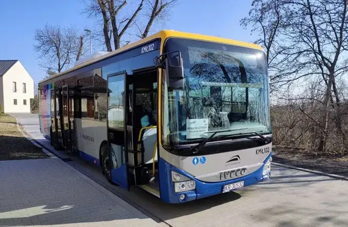 Zdjęcie Rozkład jazdy Krak&oacute;w Limanowa &ndash; poznaj godziny i przewoźnik&oacute;w