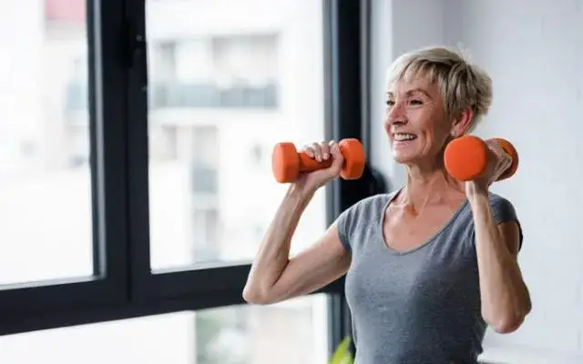 Zdjęcie C&oacute;mo mejorar la fuerza muscular: ejercicios y beneficios esenciales