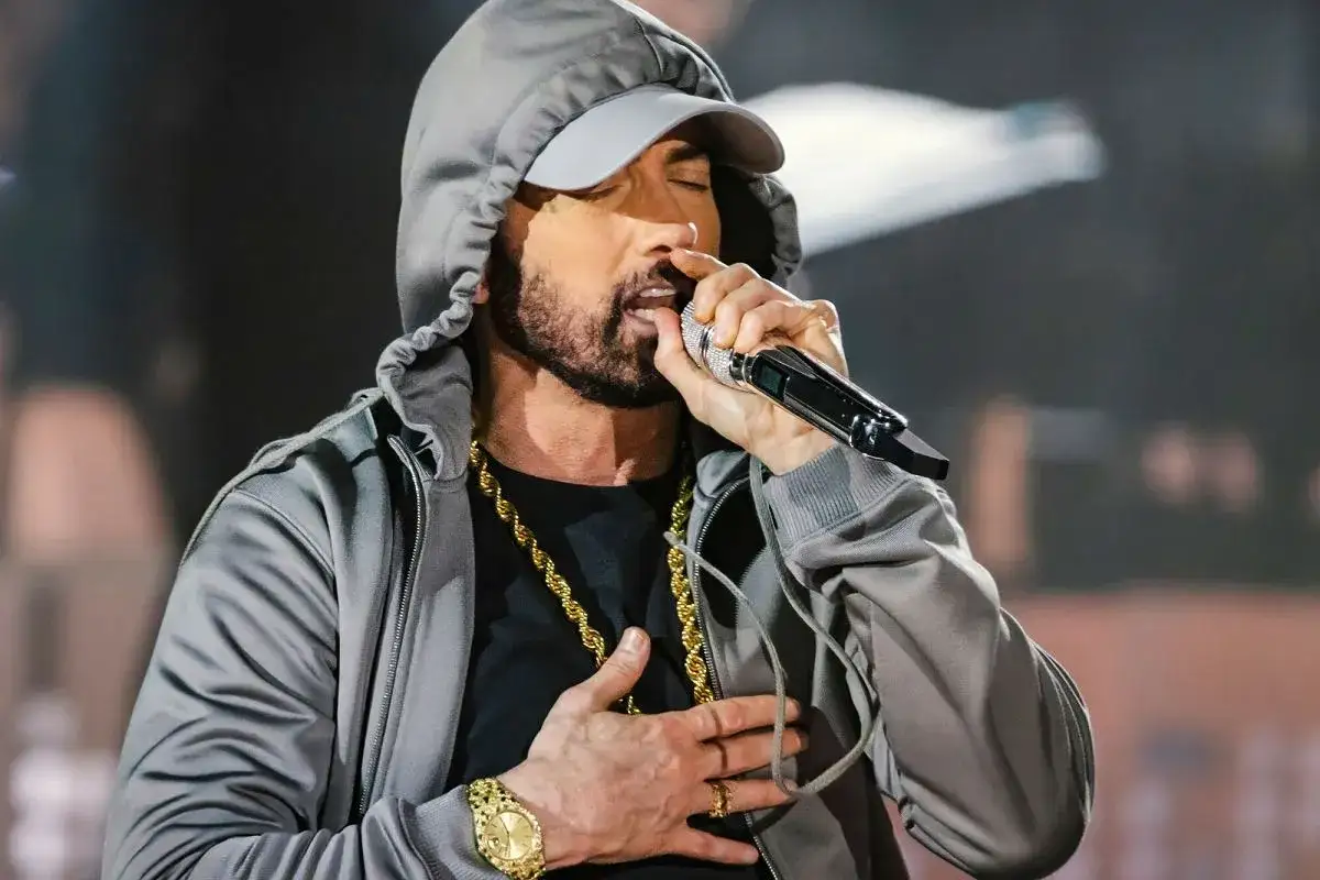 Zdjęcie Czy Eminem żyje? Prawda o jego statusie i plotkach o śmierci